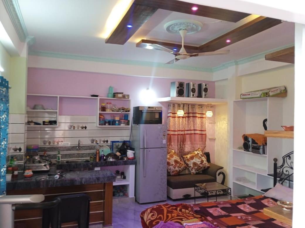 Dziire Service Apartment Хидерабад Екстериор снимка